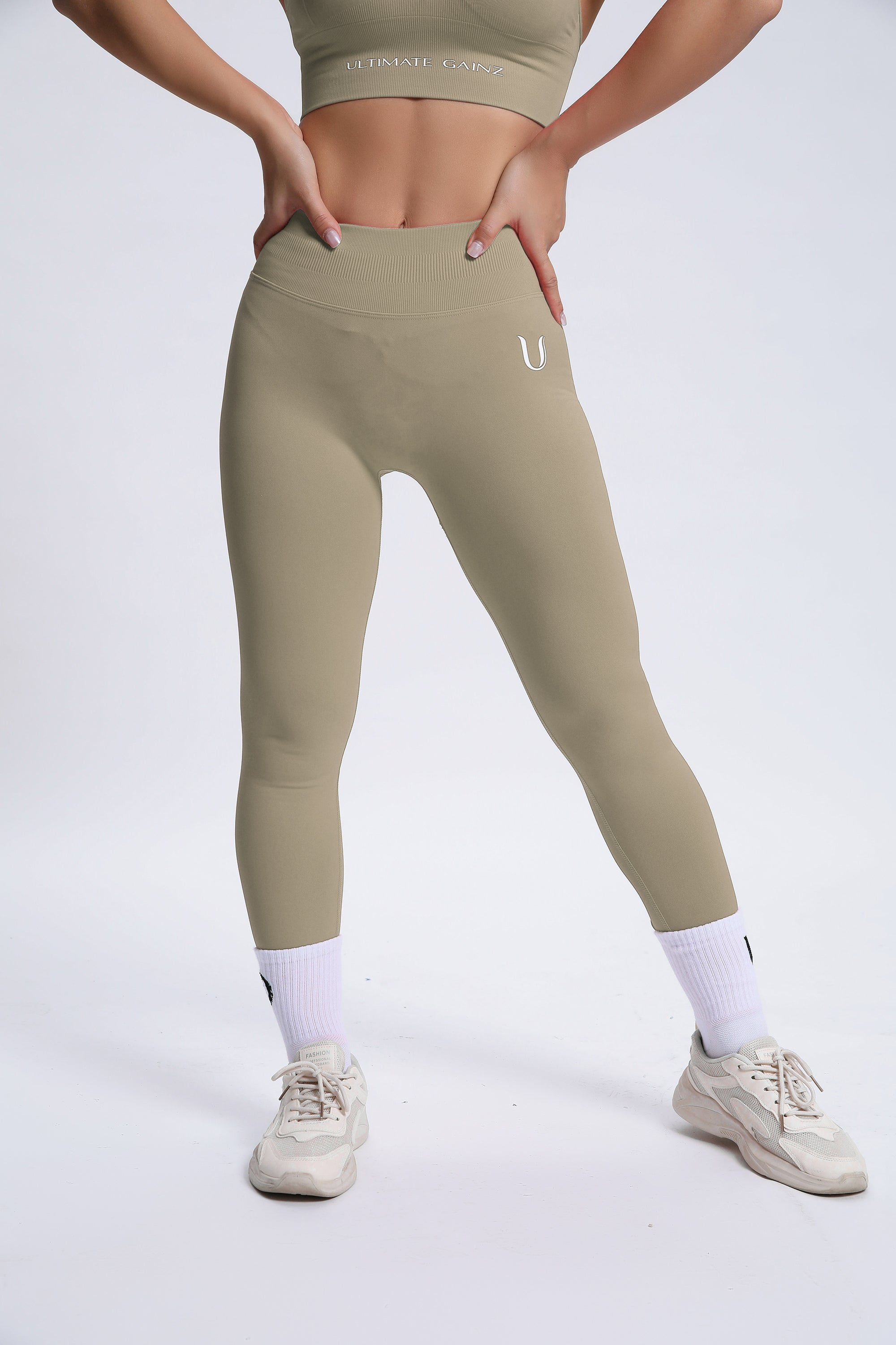 Joy | Legging Esculpidora con Scrunch – Beige