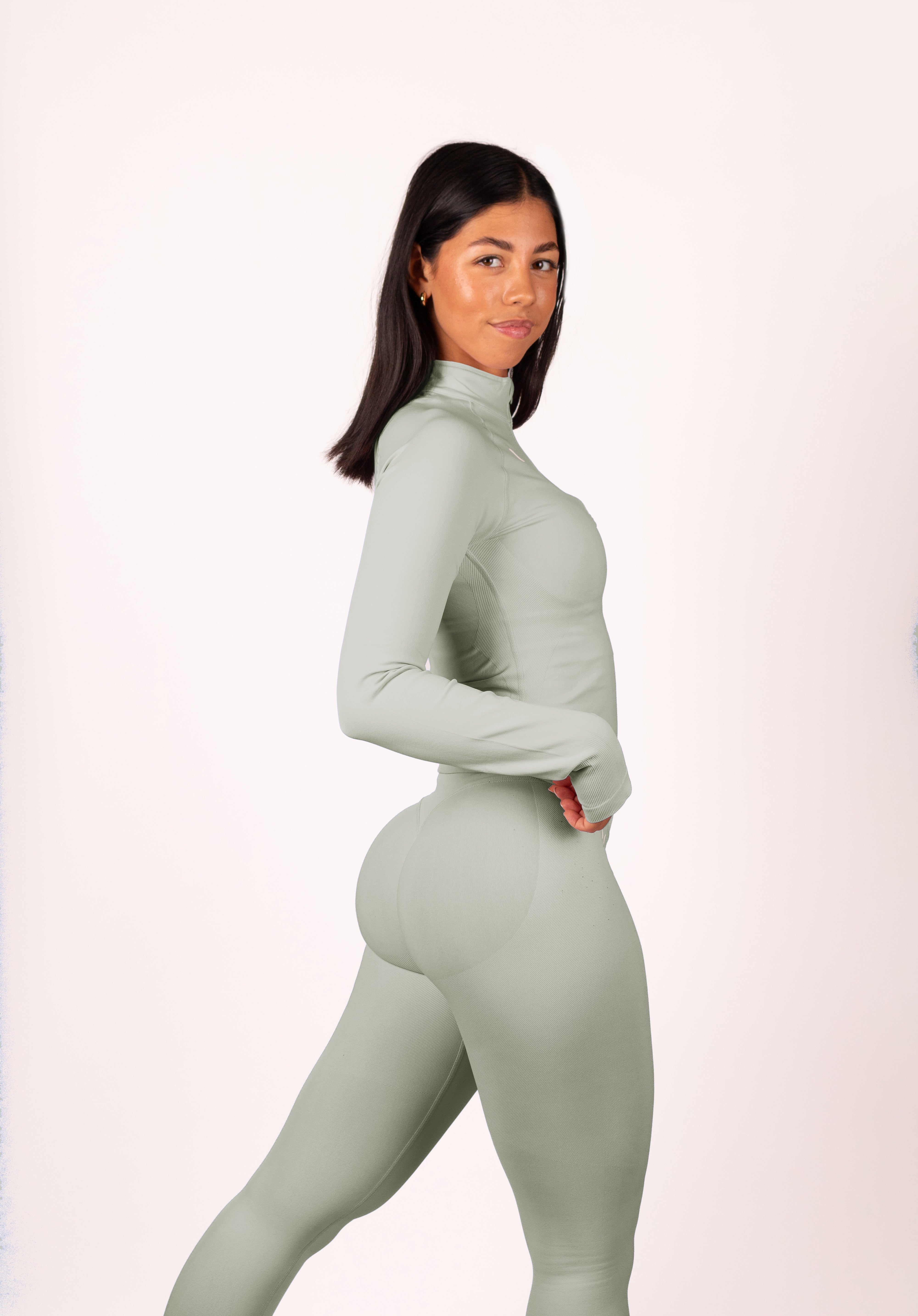 Beau | Premium High Performance Scrunch Leggings - Elfenbein