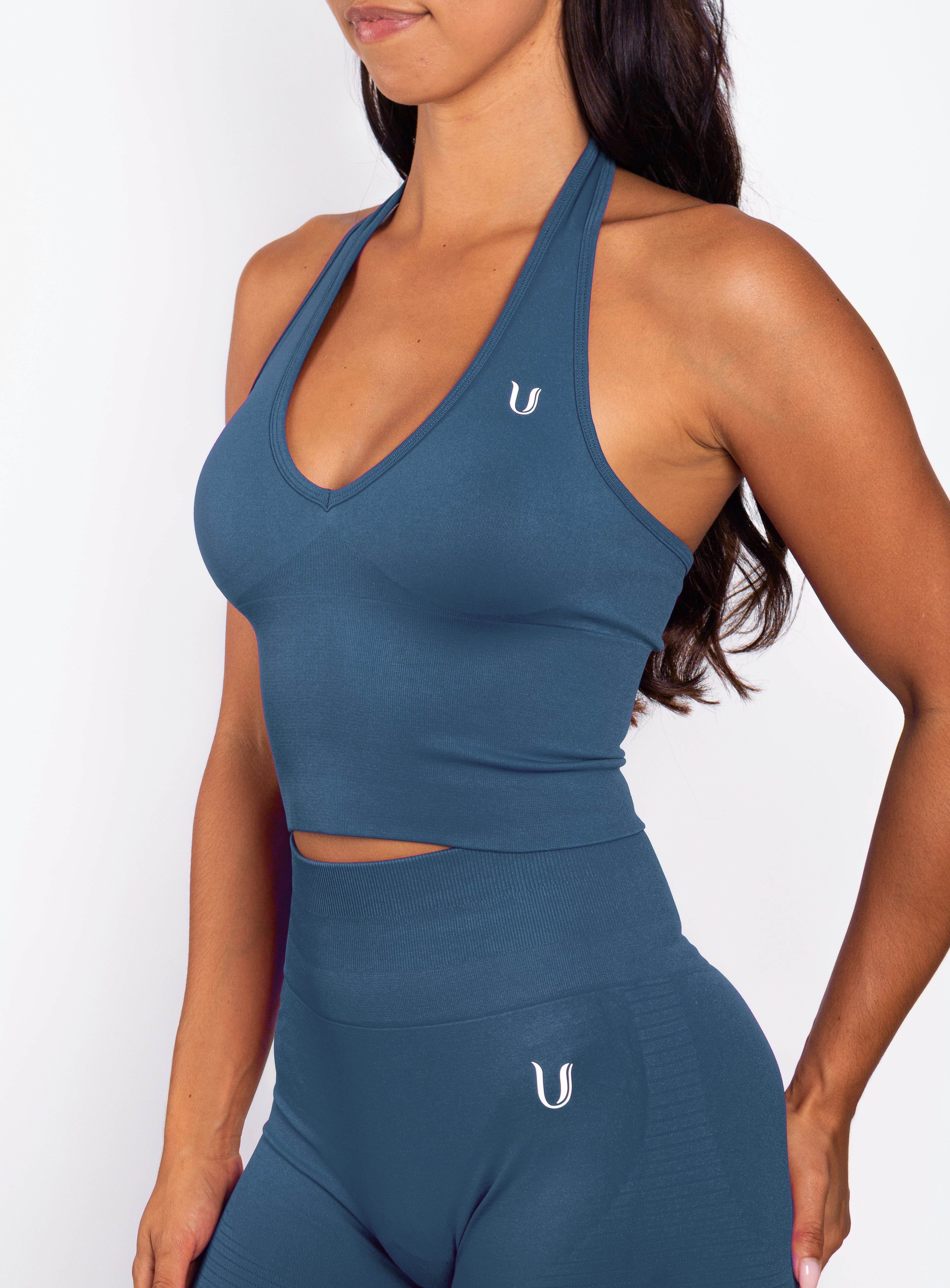 Bibi | Geripptes Nahtloses Halter Top – Blau