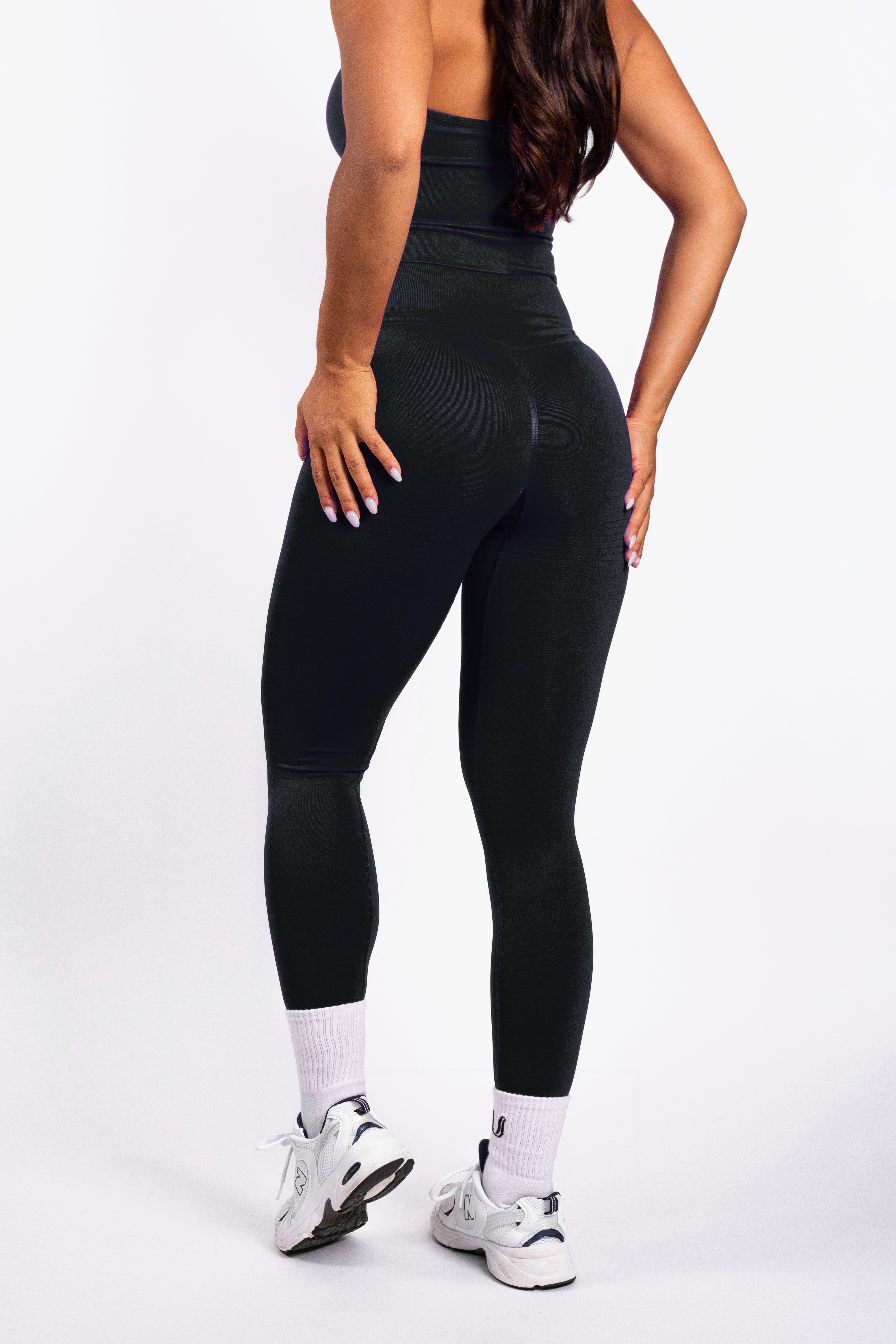 Bibi | Geribde Naadloze Legging – Zwart - afbeelding 2