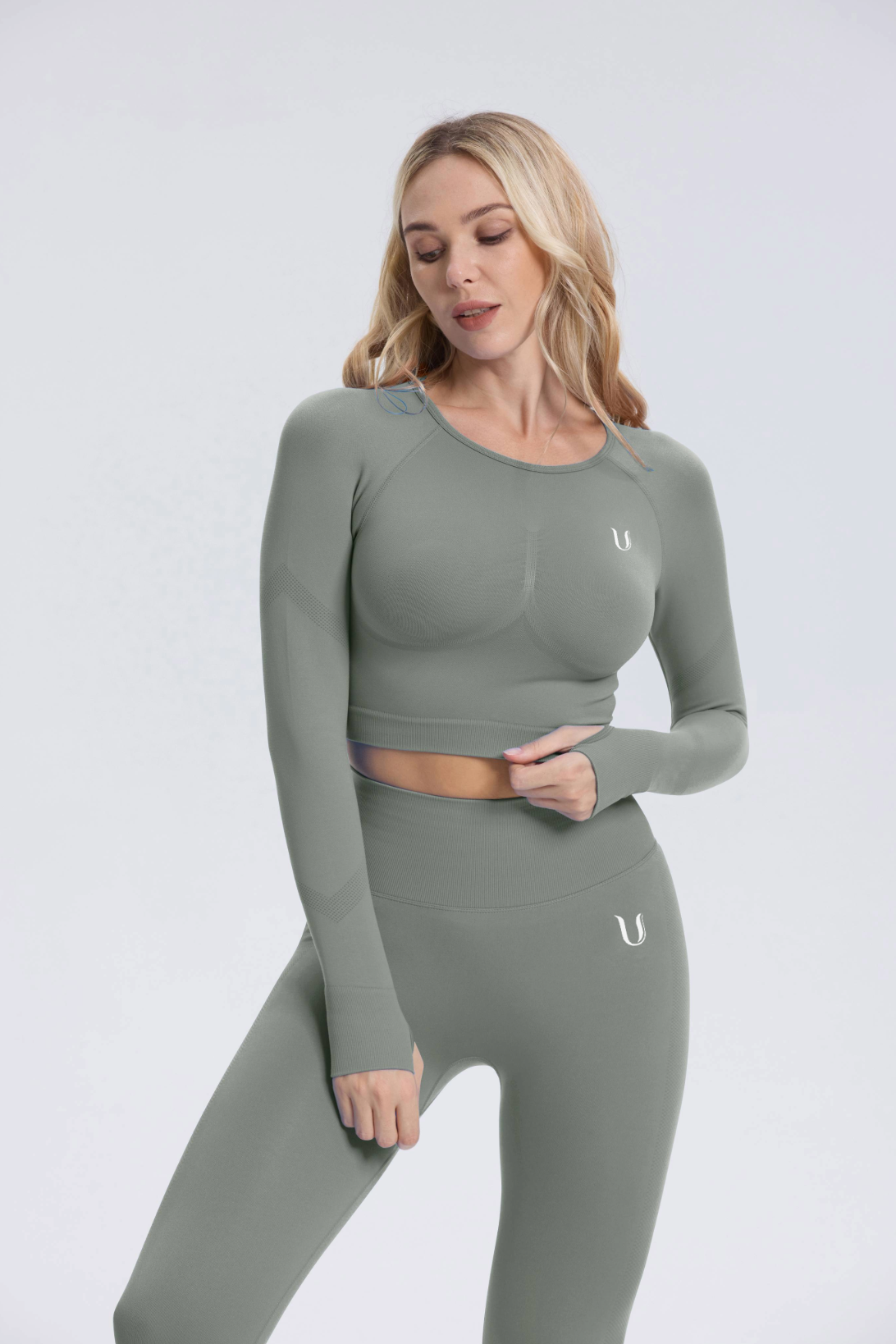 Leonie | Camiseta Crop Top Manga Larga - Gris