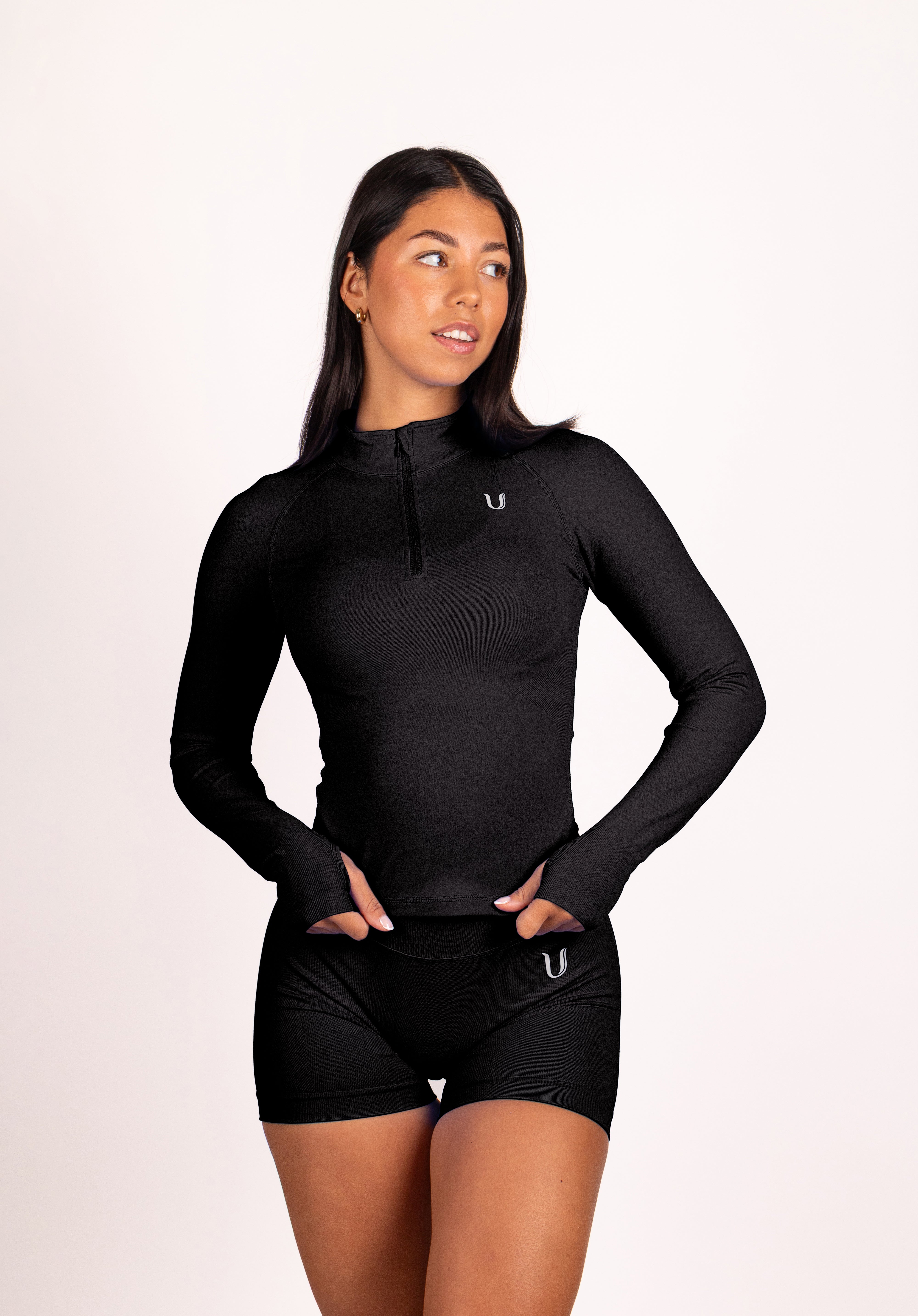 Beau | Premium High Performance Spodenki Scrunch - Czarny