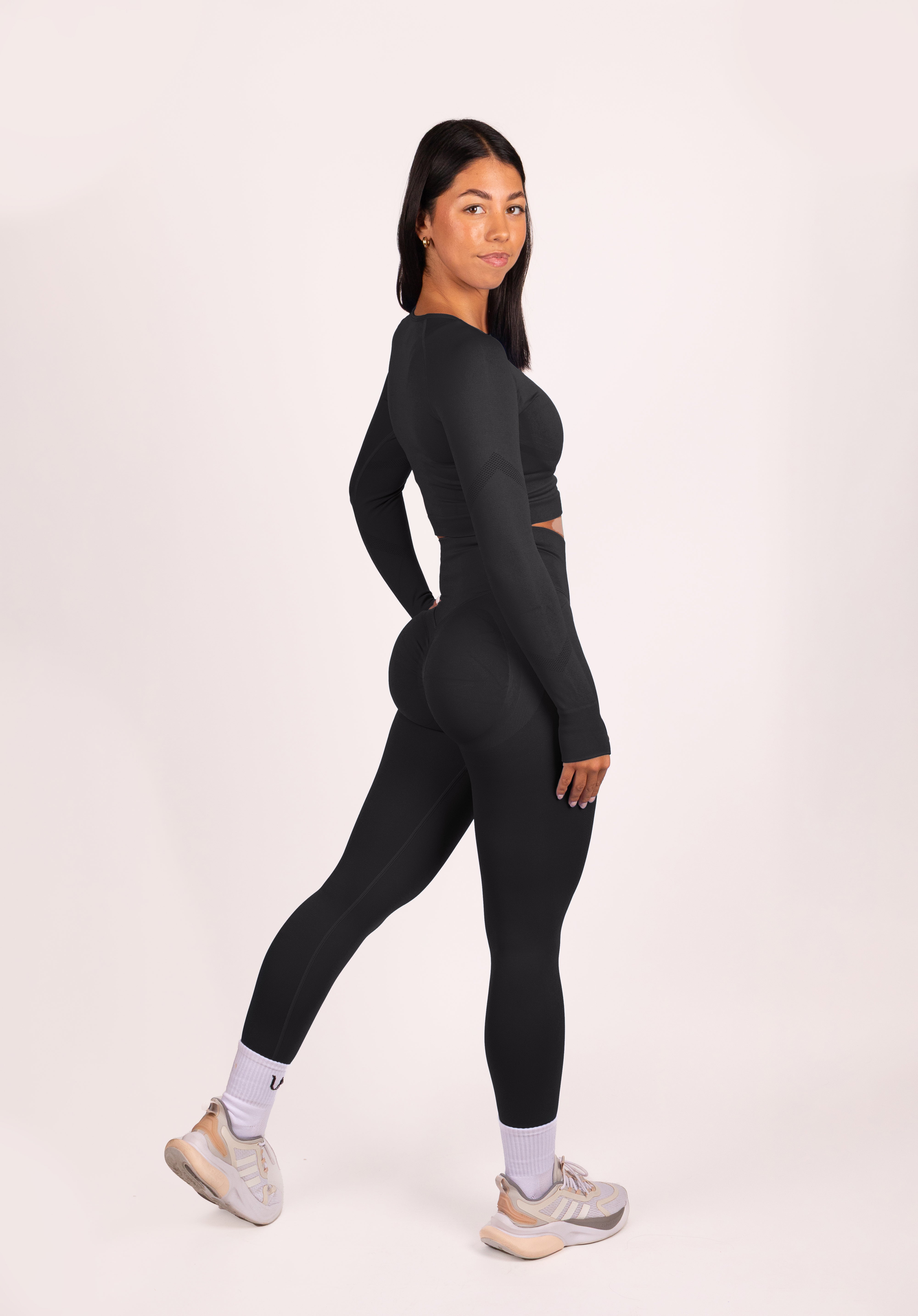 Leonie | Premium Scrunch Leggings - Black