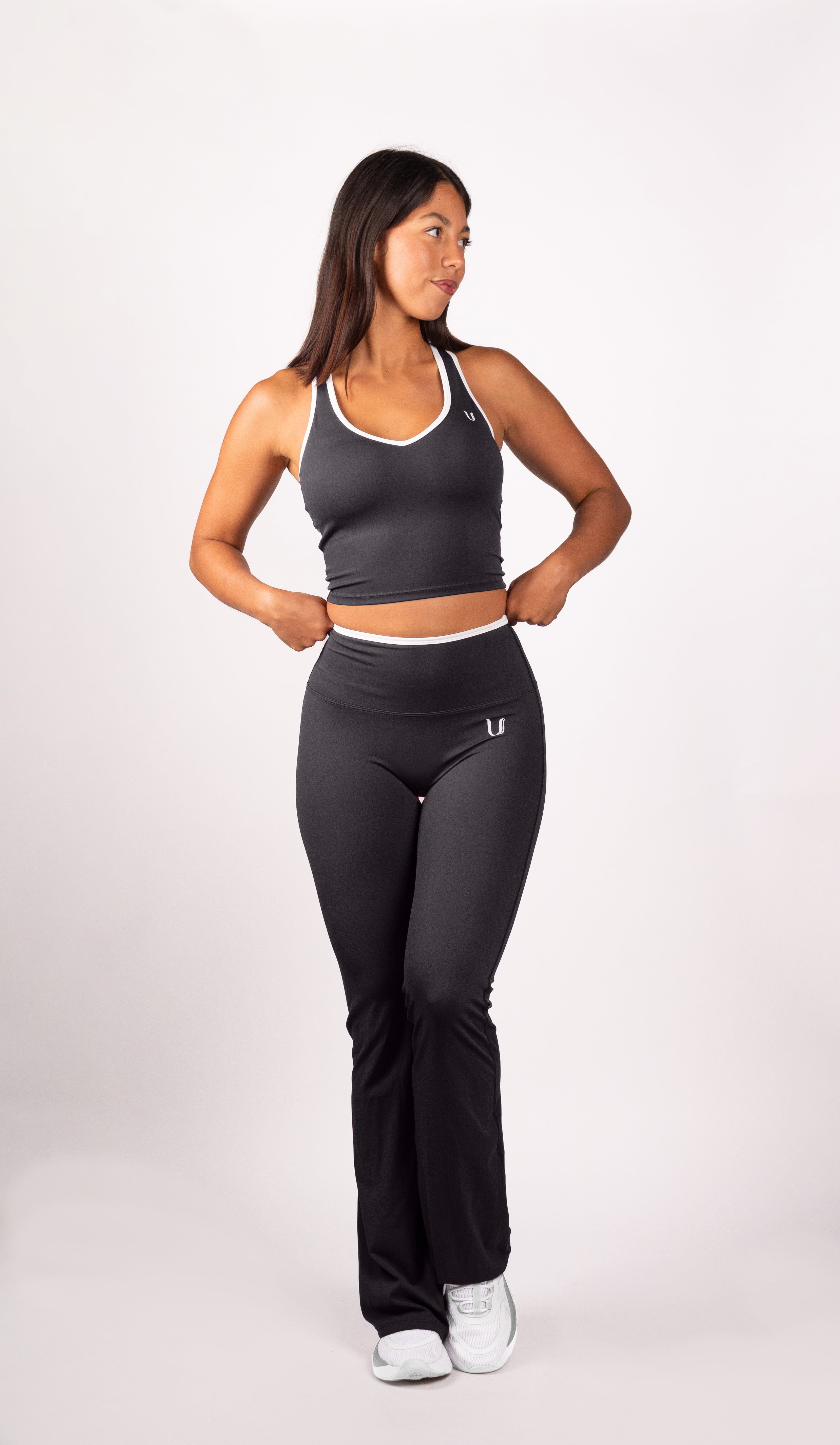 Ivy | Flare Legging – Negro