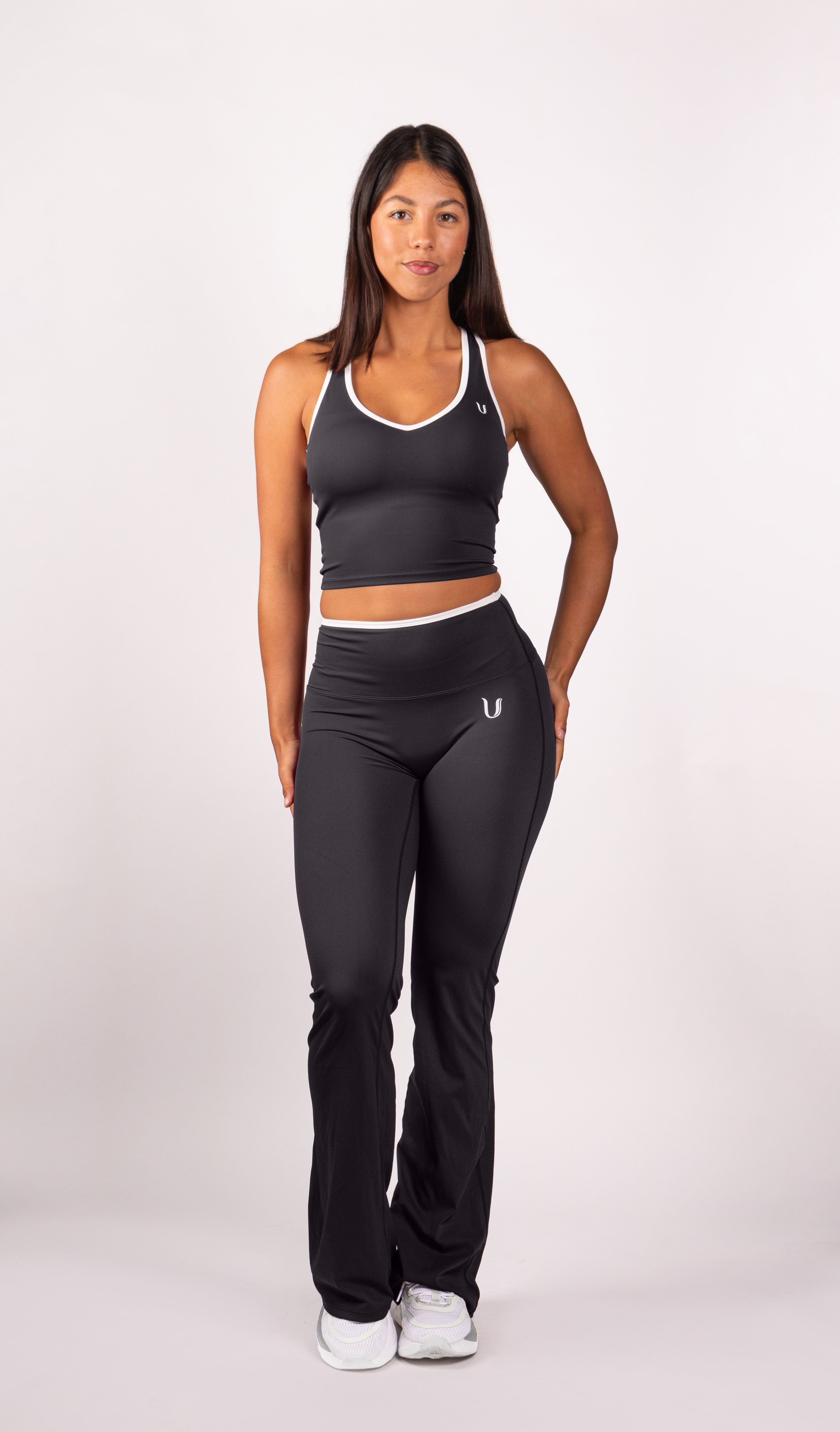 Ivy | Flare Legging – Negro